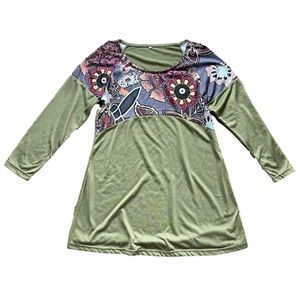 Gorgeous green and bold multicolor floral pattern long sleeve blouse